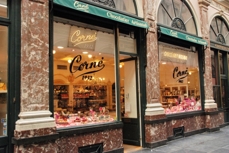 chocolaterie-LA BASTIDE-min_chocolate_chocolaterie_shop_luxury_chic_gallery_brussels_belgium-558146